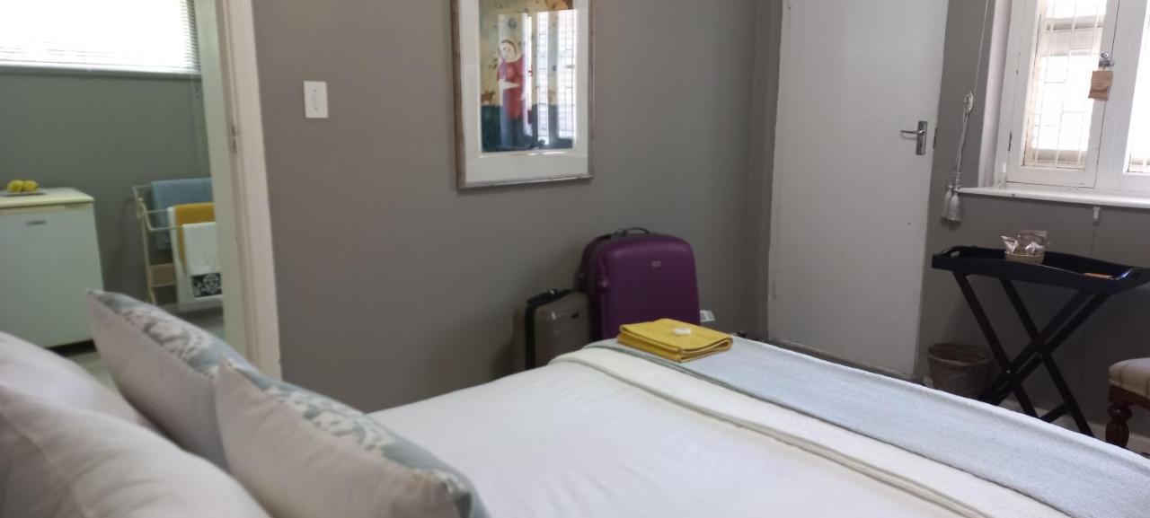 Peony Luxury Room With Wifi And Own Entrance Stellenbosch Luaran gambar
