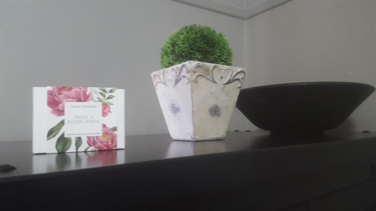 Peony Luxury Room With Wifi And Own Entrance Stellenbosch Luaran gambar