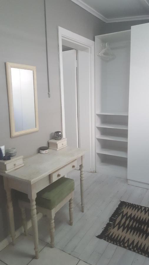 Peony Luxury Room With Wifi And Own Entrance Stellenbosch Luaran gambar