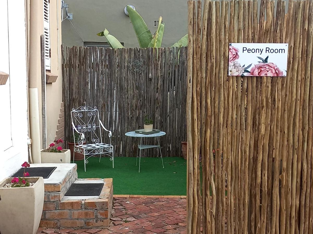 Peony Luxury Room With Wifi And Own Entrance Stellenbosch Luaran gambar