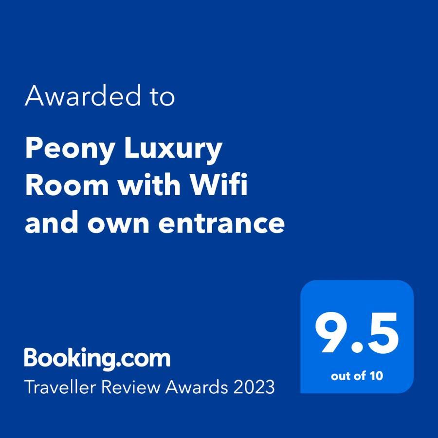 Peony Luxury Room With Wifi And Own Entrance Stellenbosch Luaran gambar