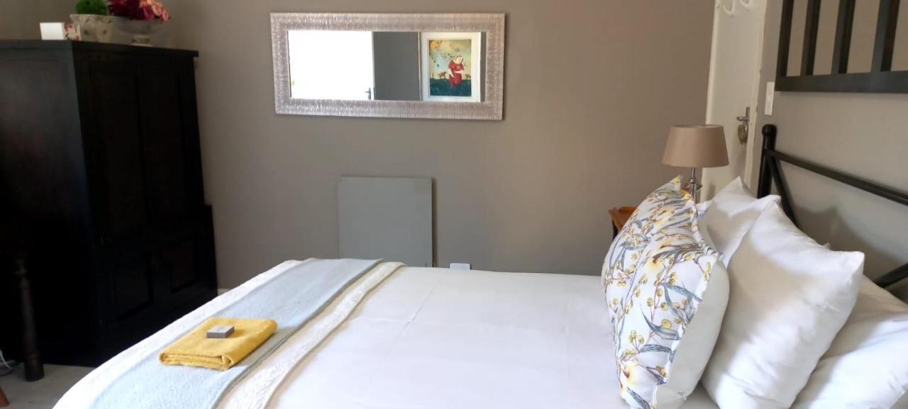 Peony Luxury Room With Wifi And Own Entrance Stellenbosch Luaran gambar
